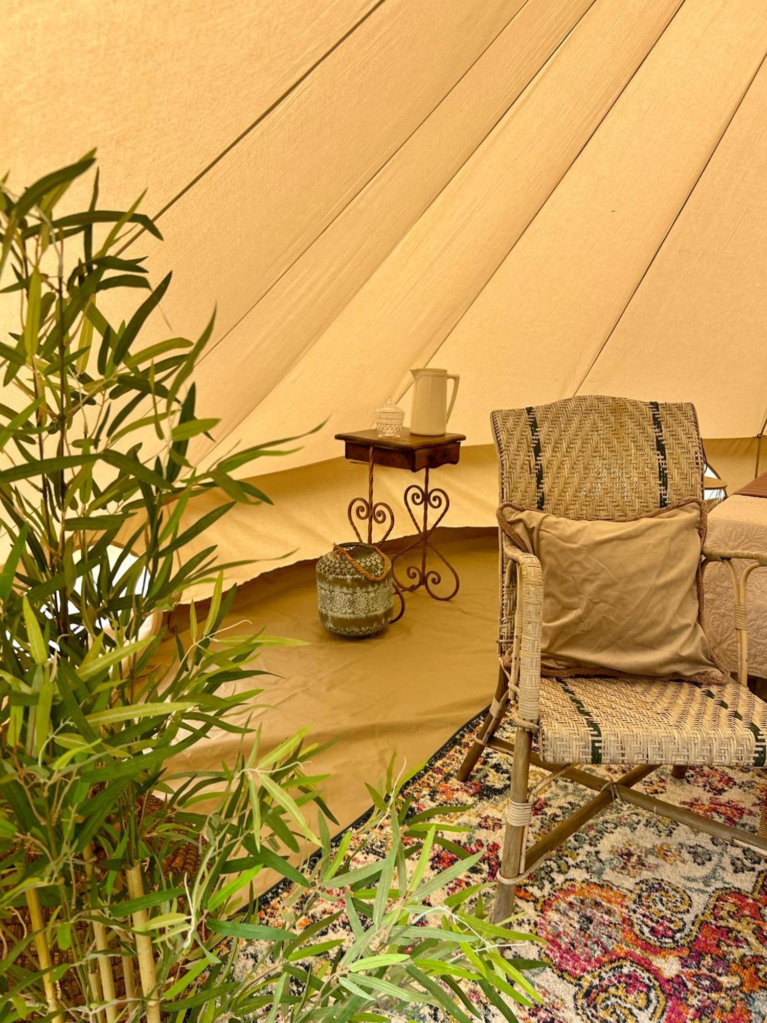 Chambre Au Jardin Tente De Charme Eguzon-Chantome Luaran gambar
