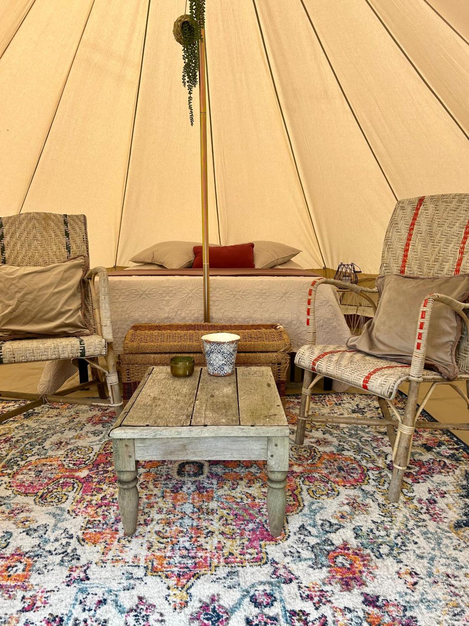 Chambre Au Jardin Tente De Charme Eguzon-Chantome Luaran gambar