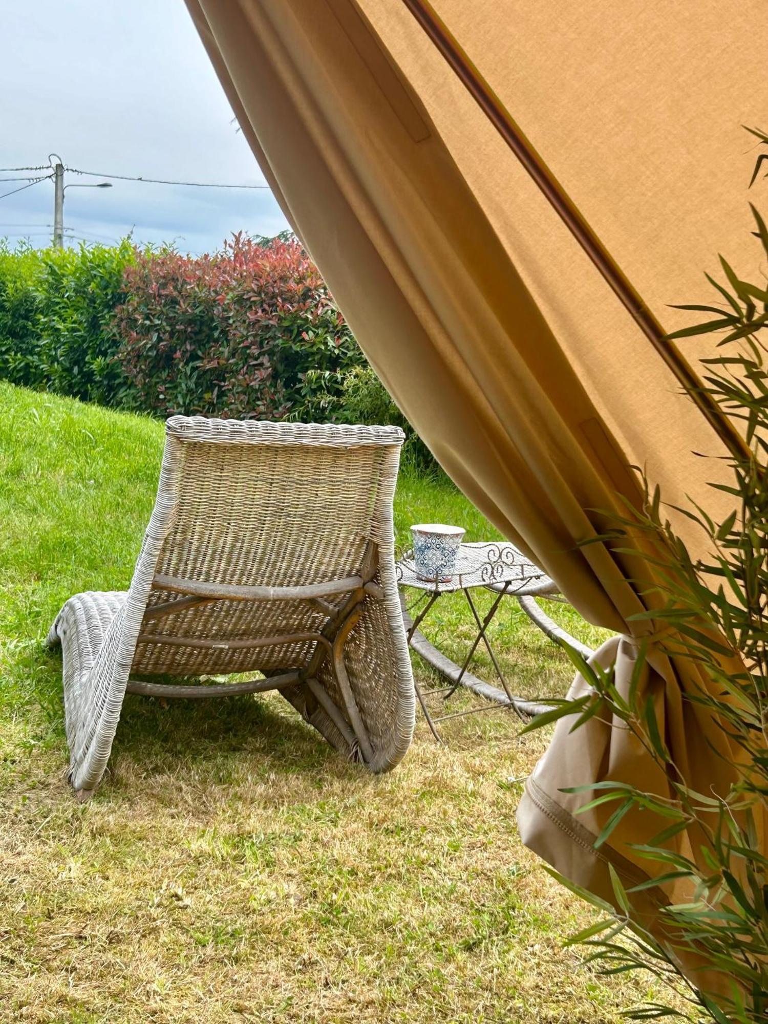 Chambre Au Jardin Tente De Charme Eguzon-Chantome Luaran gambar